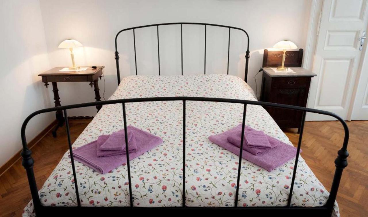 Domus Liberta - Boutique Rooms Триест Екстериор снимка